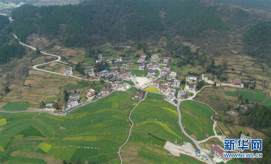 Galeria: Habitantes de Guizhou com acesso generalizado a rodovias