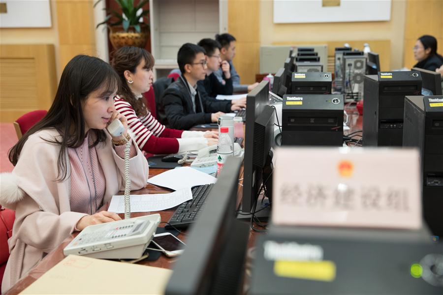 Representantes chineses apresentam 491 propostas e 8 mil sugest?es na sess?o legislativa anual