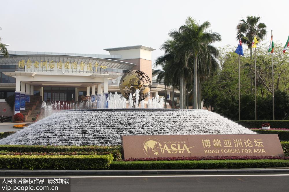 Premiê chinês reúne-se com membros da junta diretiva do Fórum de Boao para a ásia
