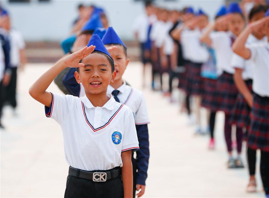 Galeria:Escola chinesa no norte do Laos contribui para intercambios culturais e desenvolvimento local