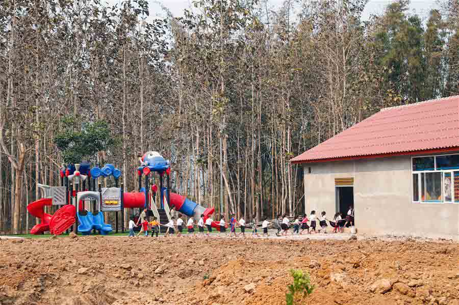 Galeria:Escola chinesa no norte do Laos contribui para intercambios culturais e desenvolvimento local