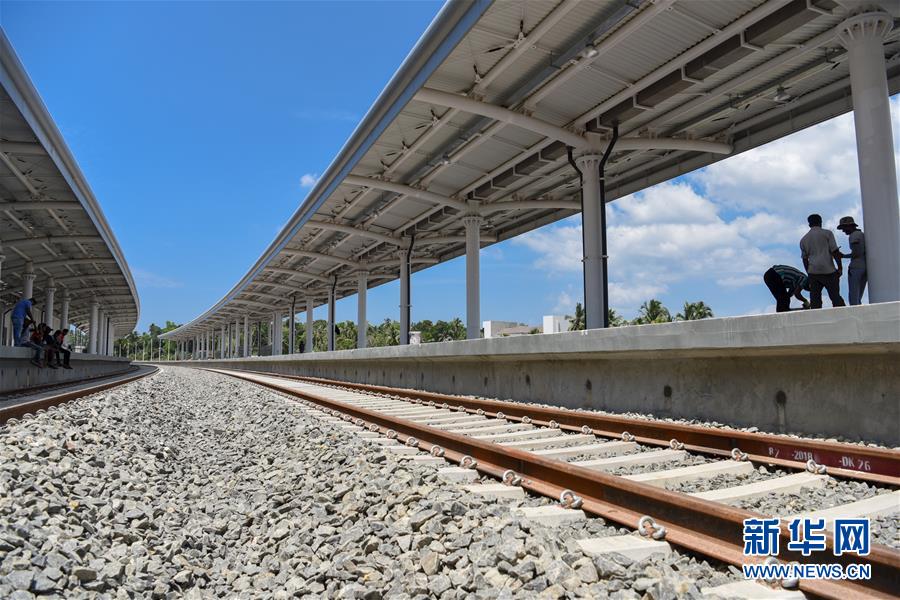 Cintur?o e Rota com novo projeto ferroviário no Sri Lanka
