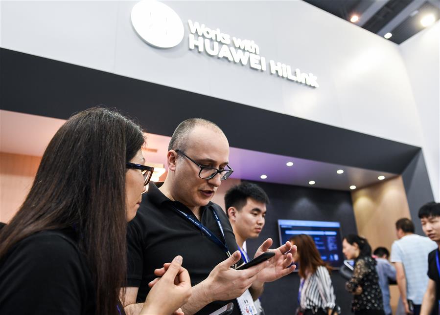 7a Exposi??o de Tecnologia da Informa??o da China abre em Shenzhen