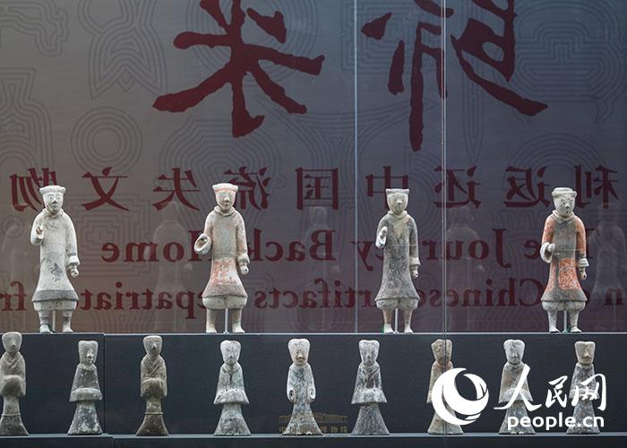 China: relíquias culturais devolvidas pela Itália em exibi??o no museu nacional