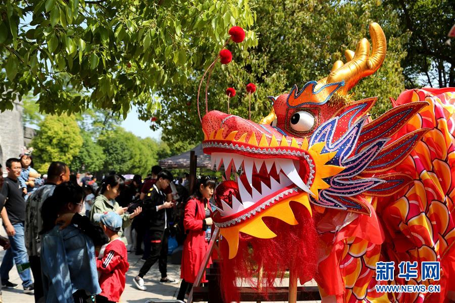 China registra 195 milh?es de viagens domésticas de turismo durante o feriado do Dia do Trabalhador