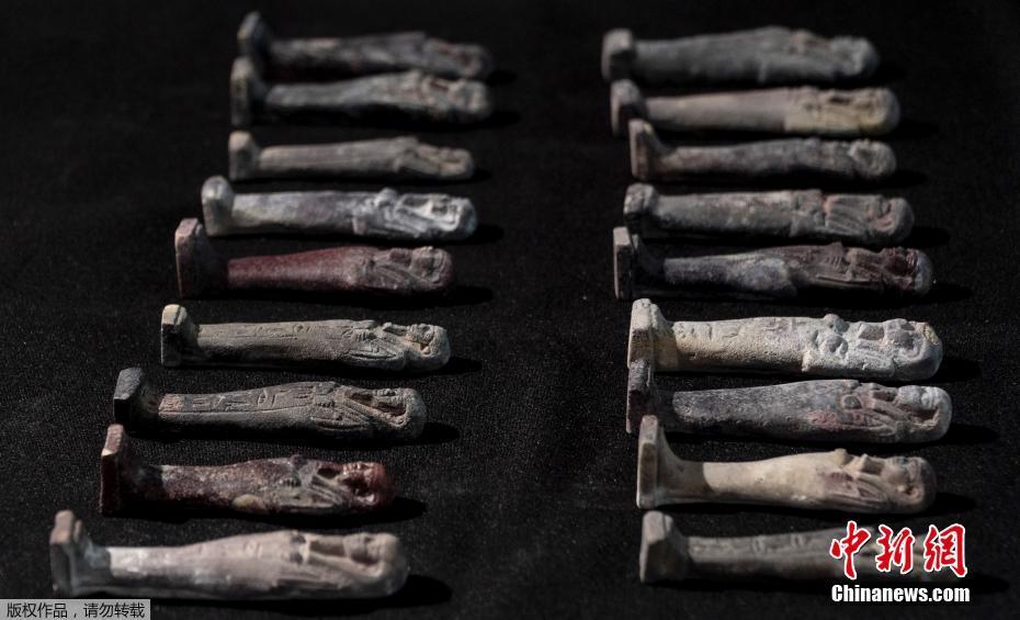 Brasil exibe relíquias resgatadas do incêndio no Museu Nacional