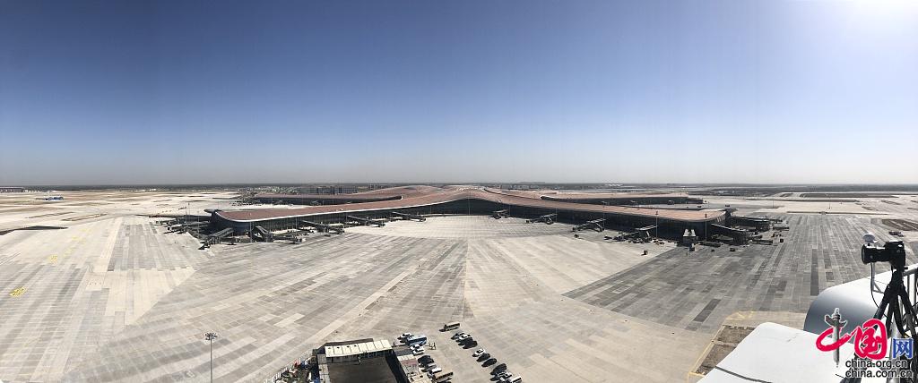 Galeria: Novo aeroporto de Beijing realiza voos de teste