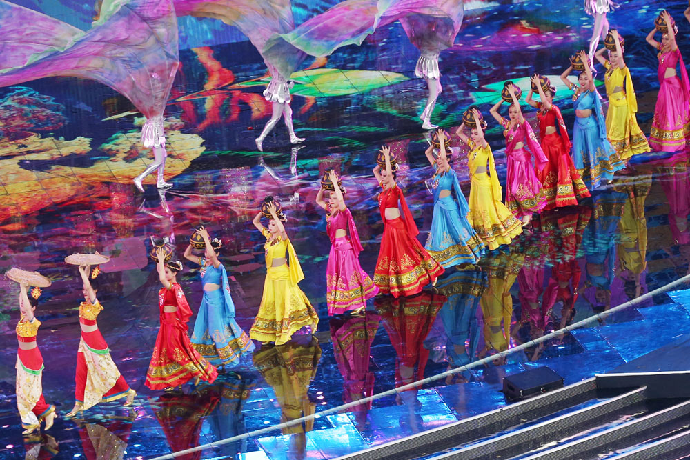 China realiza carnaval em celebra??o da diversidade civilizacional da ásia