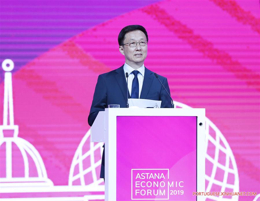 Vice-premiê chinês participa de fóruns no Cazaquist?o