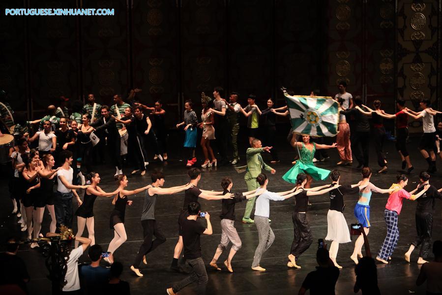 Balé Nacional da China realiza turnê de apresenta??es no Brasil