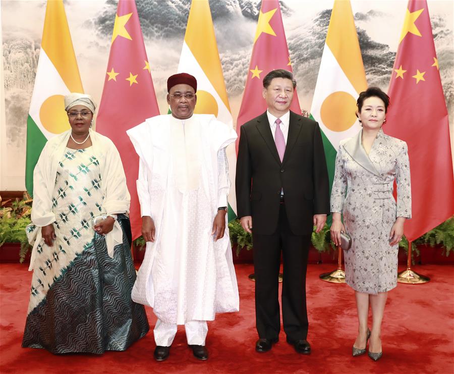 Xi Jinping recebe presidente nigeriano e promete promover rela??es