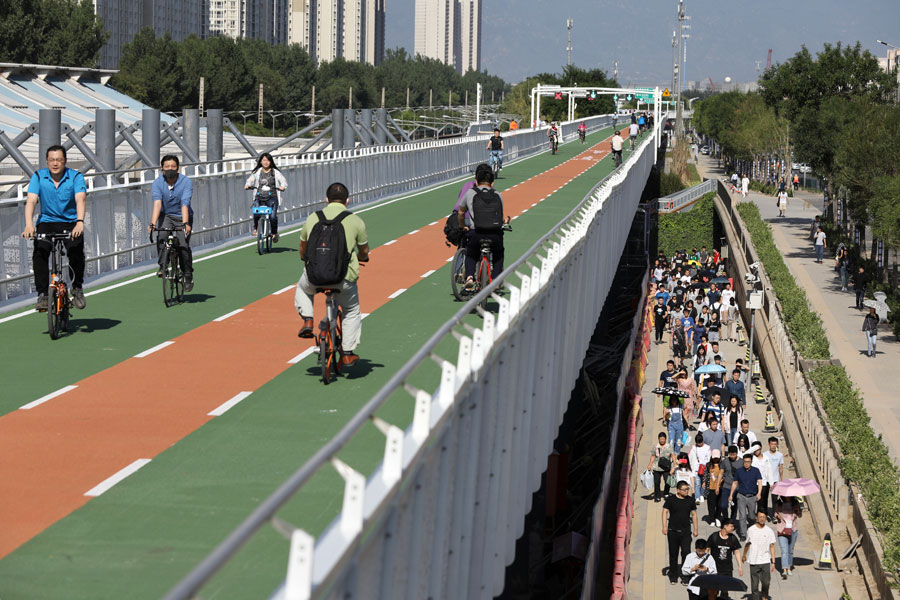 Galeria: Beijing inaugura primeira ciclovia