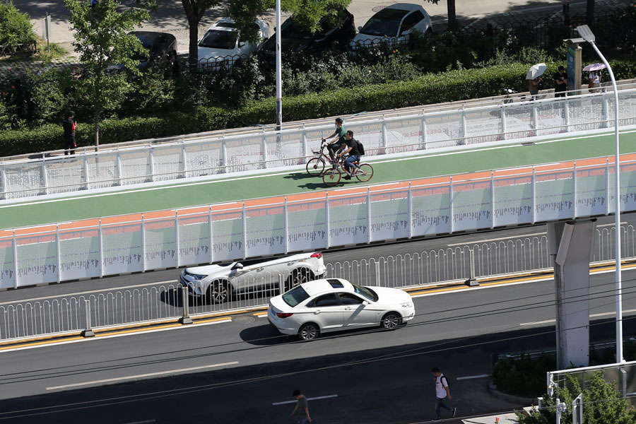 Galeria: Beijing inaugura primeira ciclovia