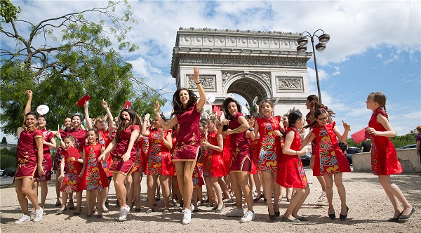 Galeria: Vestido tradicional chinês torna-se moda global