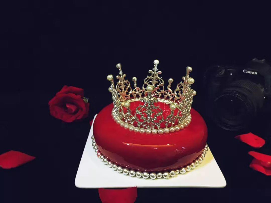 Aprendiz de pasteleira chinesa vira sensa??o online