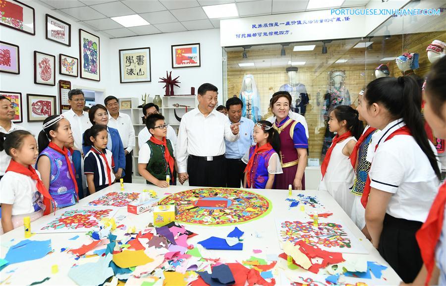 Xi destaca desenvolvimento concentrado no povo em inspe??o à Mongólia Interior