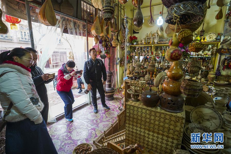 Xinjiang recebe mais de 75 milh?es de turistas no primeiro semestre