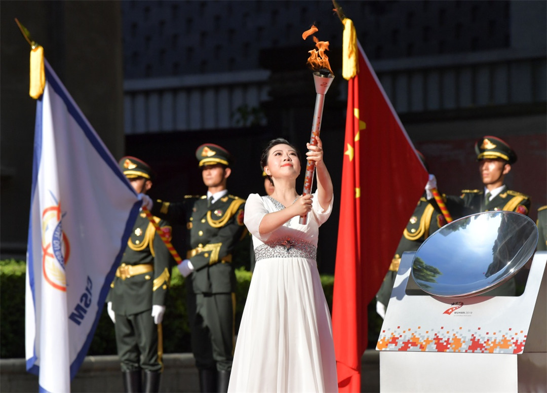 Tocha dos 7o Jogos Mundiais Militares parte de Nanchang