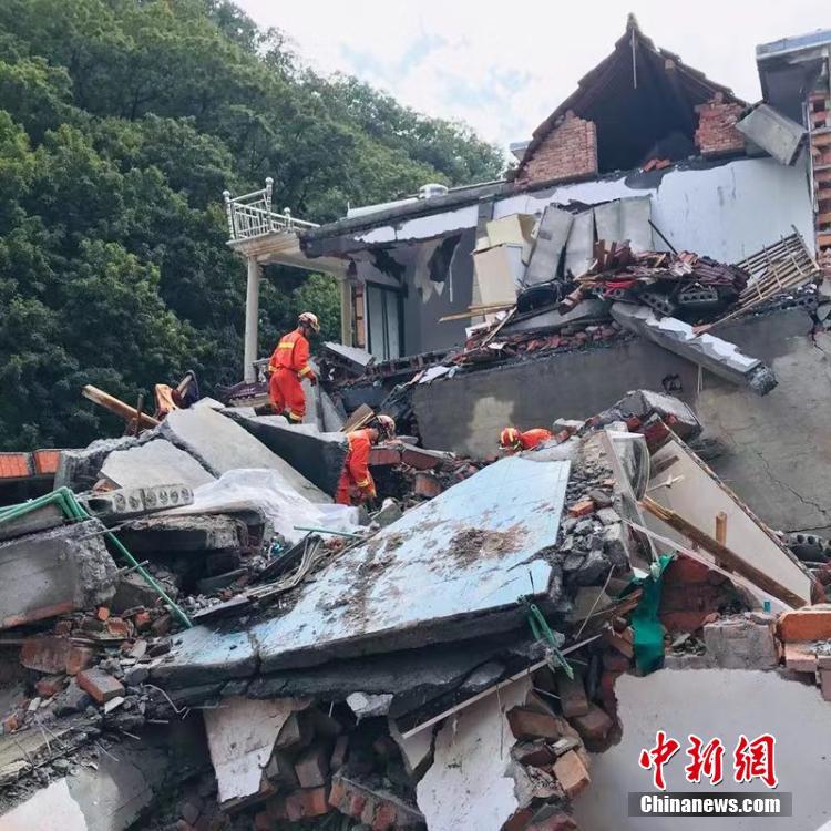 China combate o poderoso tuf?o Lekima