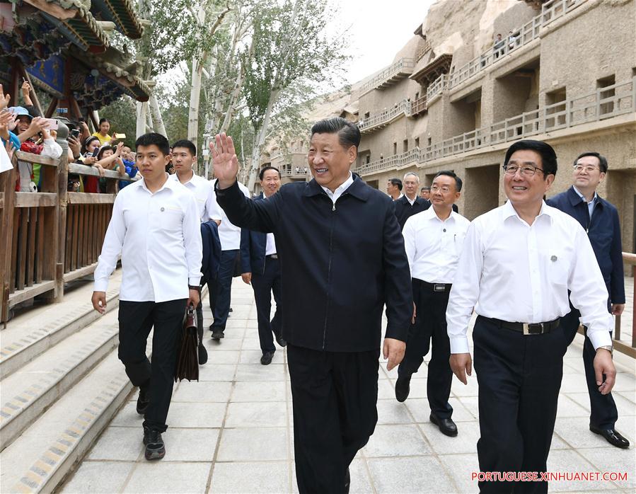 Xi visita patrim?nio cultural em Gansu