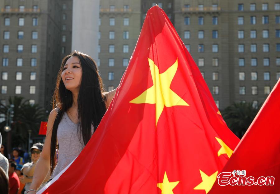Chineses em S?o Francisco pedem o fim da violência em Hong Kong