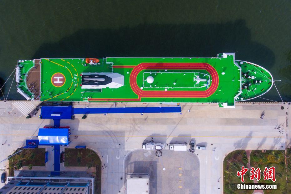 Hainan: navio de logística e abastecimento “Sansha 2” realiza navega??o de estreio 