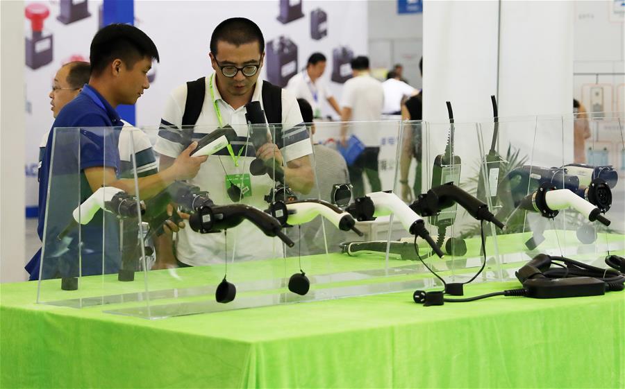 Exposi??o International da Indústria de Veículos de Nova Energia abre em Shanghai