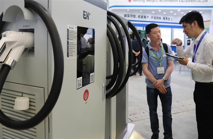 Exposi??o International da Indústria de Veículos de Nova Energia abre em Shanghai