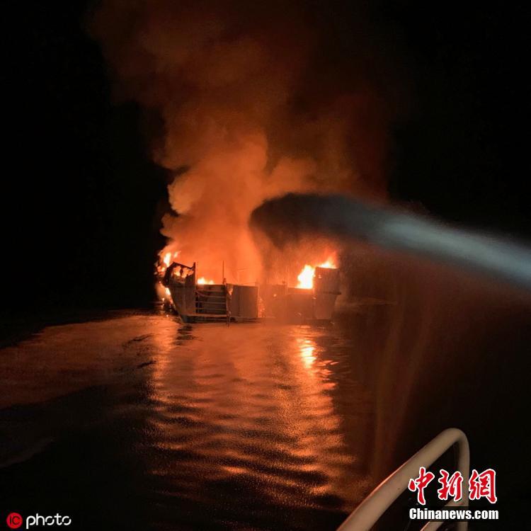 Califórnia: incêndio em embarca??o deixa 34 desaparecidos