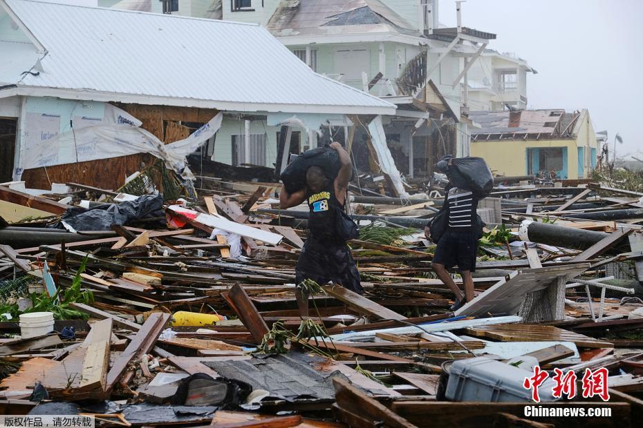 Fura??o Dorian atinge Bahamas