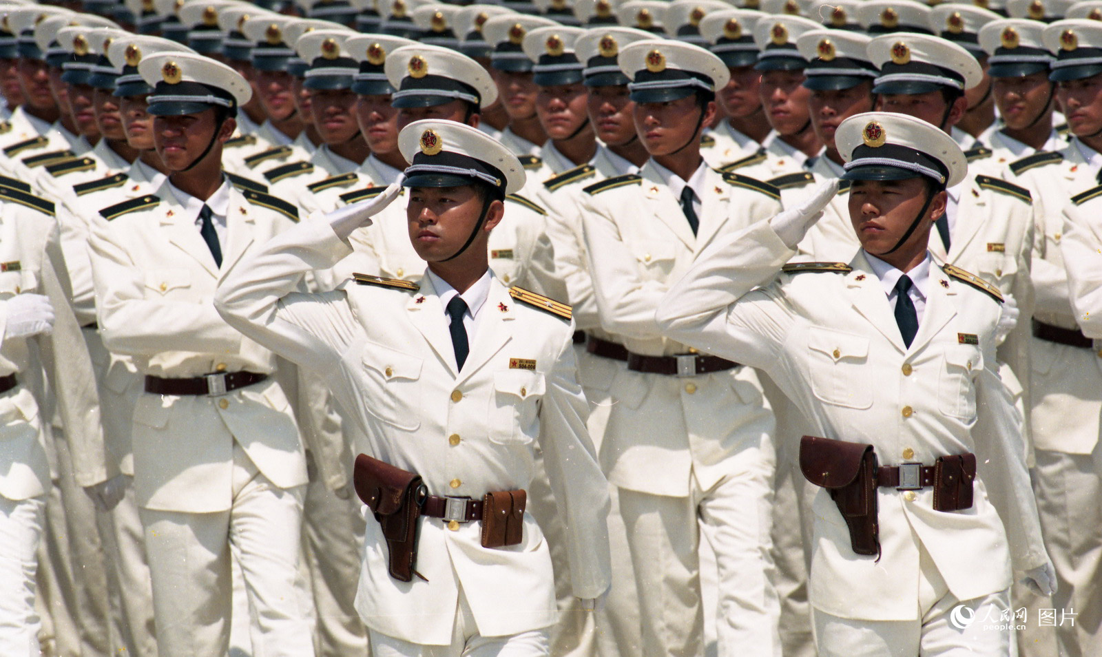 Galeria: parada militar celebrou 50o aniversário da funda??o da Nova China (1999)