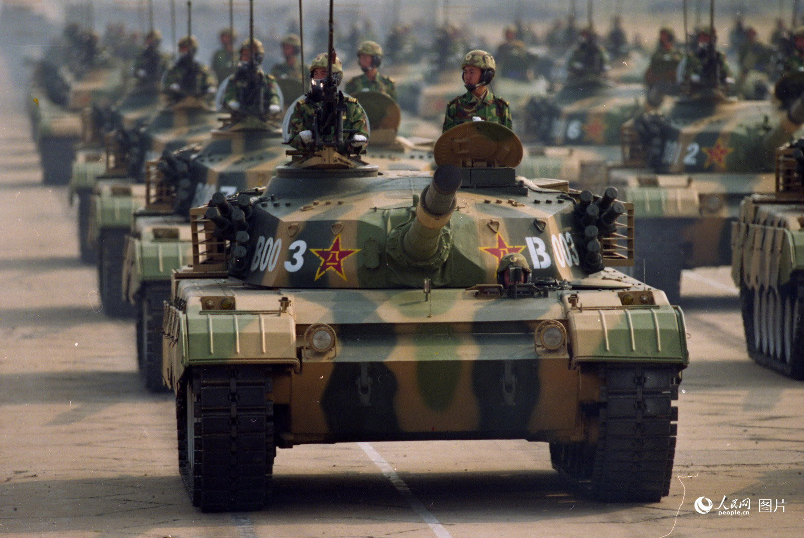 Galeria: parada militar celebrou 50o aniversário da funda??o da Nova China (1999)