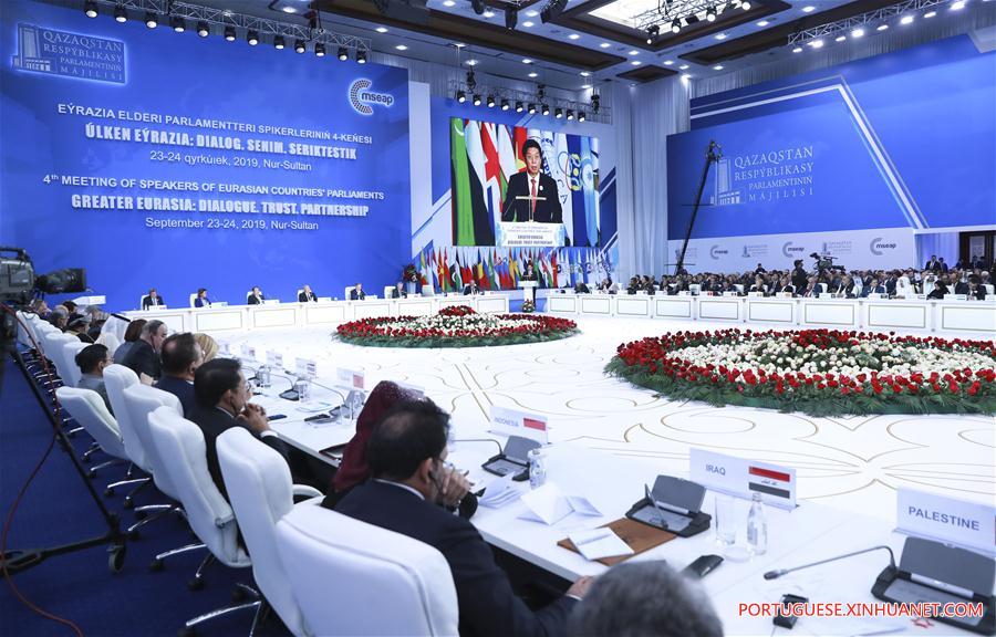 Chefe do Legislativo chinês diz que China busca coopera??o mais estreita com países eurasiáticos