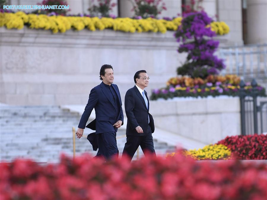 China e Paquist?o prometem refor?ar coopera??o