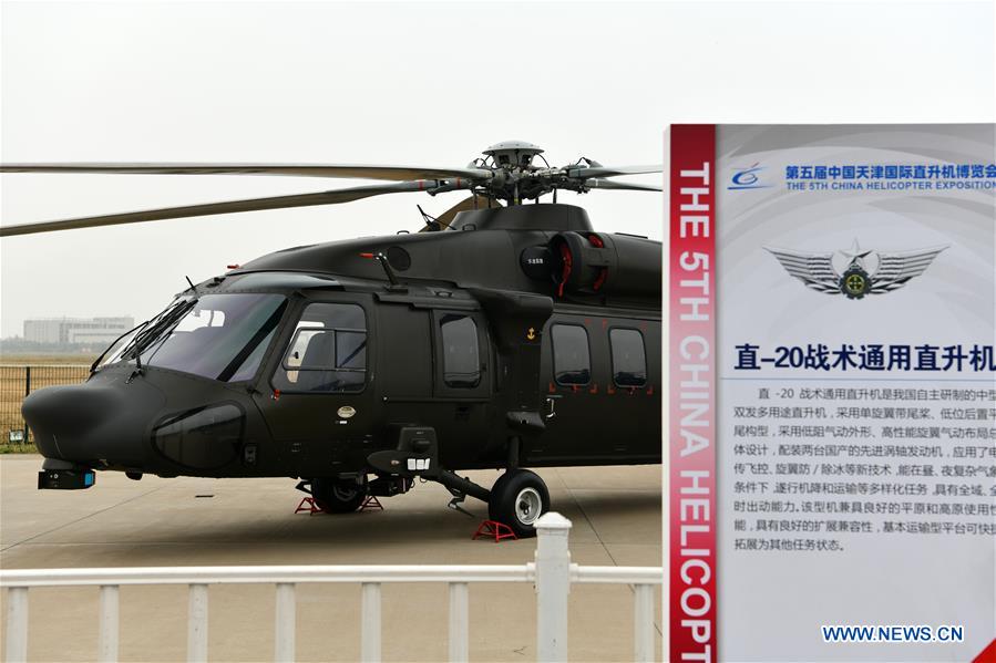Helicóptero Z-20 da China faz voo de demonstra??o em Tianjin
