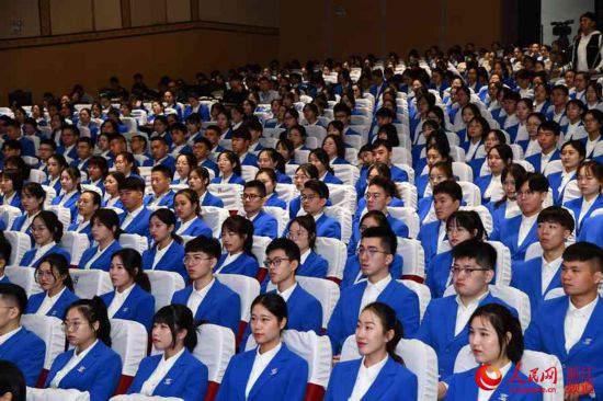 1000 voluntários prontos para 6a Conferência Mundial da Internet