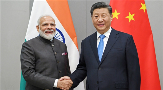 Xi diz que está disposto a manter comunica??o estreita com Modi para melhor rela??o China-índia