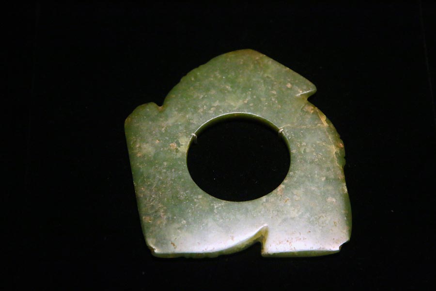 Ossos oraculares com inscri??es deixam suas marcas