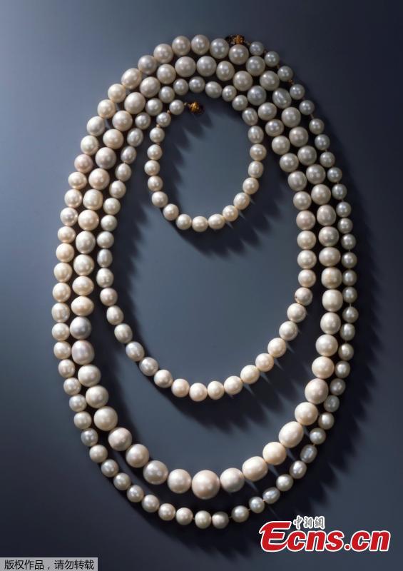 Ladr?es?roubam?jóias?de?valor?inestimável?em?museu?alem?o