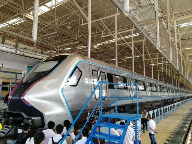 última gera??o de metr?s completa fase de testes em Guangzhou