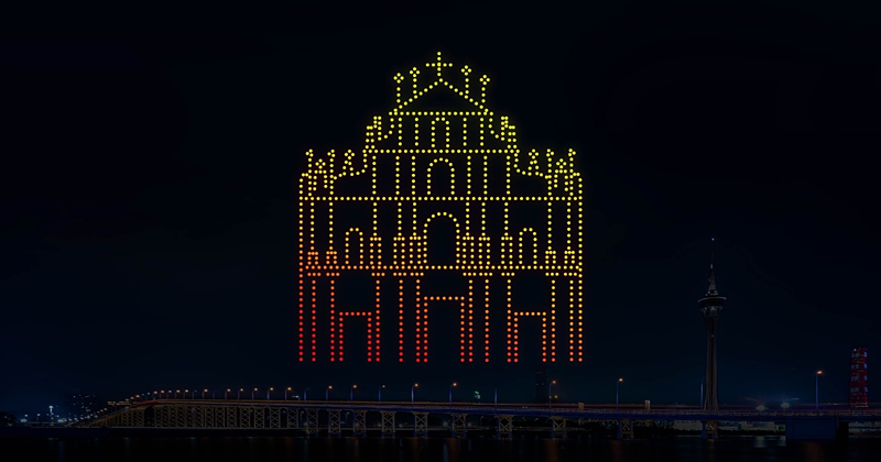 Macau e Zhuhai realizam pela primeira vez em conjunto espectáculo de fogo-de-artifício em comemora??o do 20° aniversário da RAEM