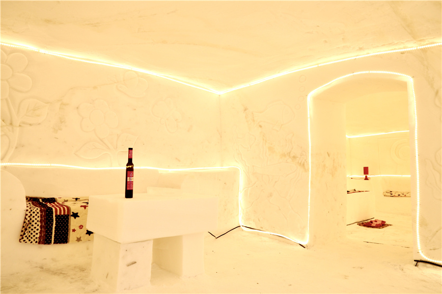 Mohe: hotel feito de gelo e neve faz sucesso entre turistas