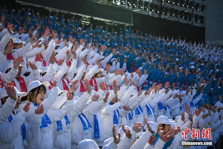 Aberto recrutamento global para voluntários dos Jogos de Beijing 2022