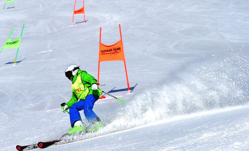 Distrito de Yanqing inicia o 34o festival de neve e gelo