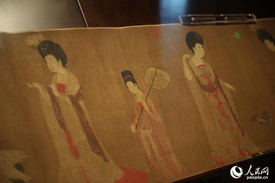 Exposi??o de relíquias culturais da dinastia Tang realizada em Museu da província de Liaoning