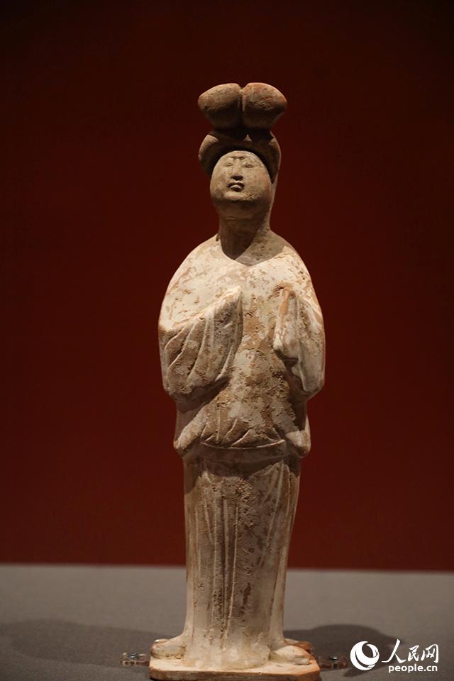 Exposi??o de relíquias culturais da dinastia Tang realizada em Museu da província de Liaoning