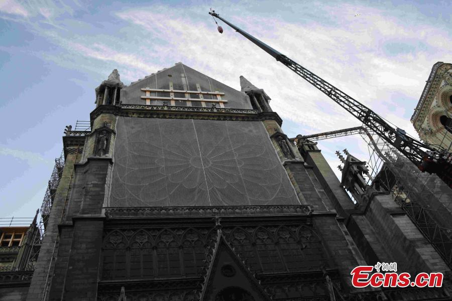 Notre?Dame?n?o?irá?celebrar?missa?natalícia?da?meia?noite?este?ano