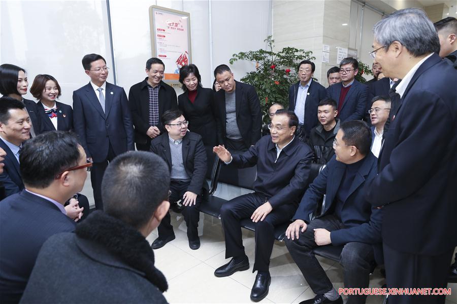 Premiê chinês salienta maior vitalidade econ?mica durante visita de inspe??o