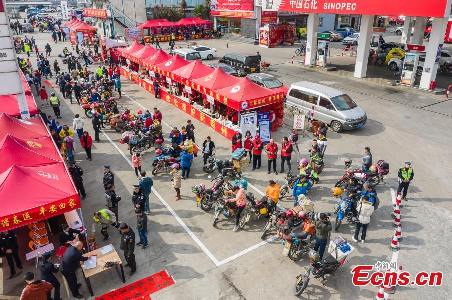 “Frotas de motos” para reuni?o do Festival da Primavera