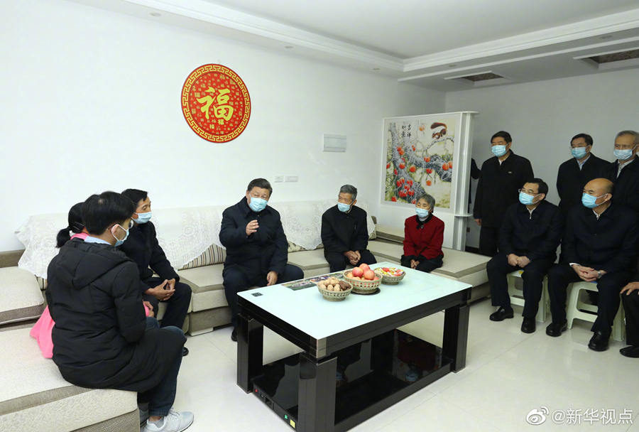 Xi destaca importancia de emprego no alívio da pobreza